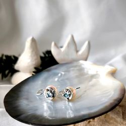 Perlų uogos - dangiški ornamentai 